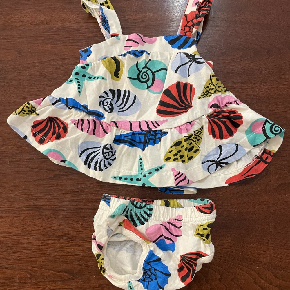 Adorable Hanna Andersson baby girl dress 0-3 months